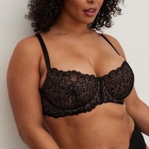 Torrid Balconette Unlined Lace Bra Black Size 40C